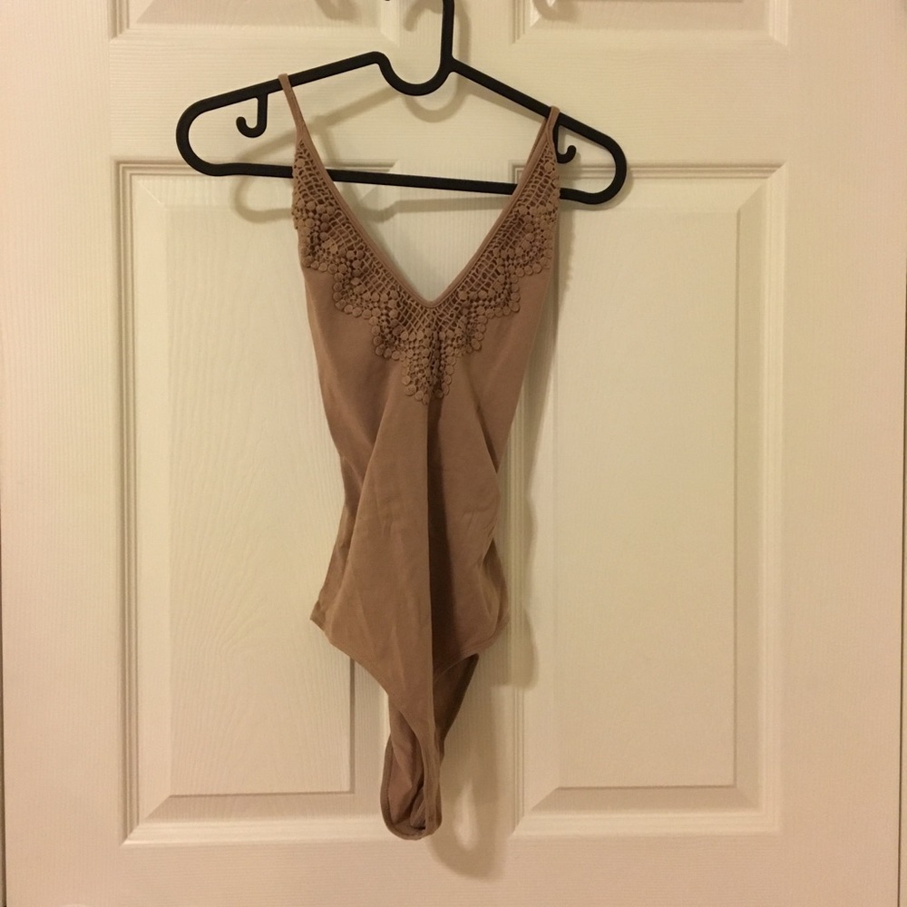 Kendall and Kylie bodysuit size S